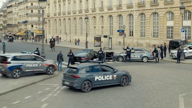 image de la news 6,4 millions de vues en 3 jours : cette série française signe le meilleur lancement de l'année sur Netflix