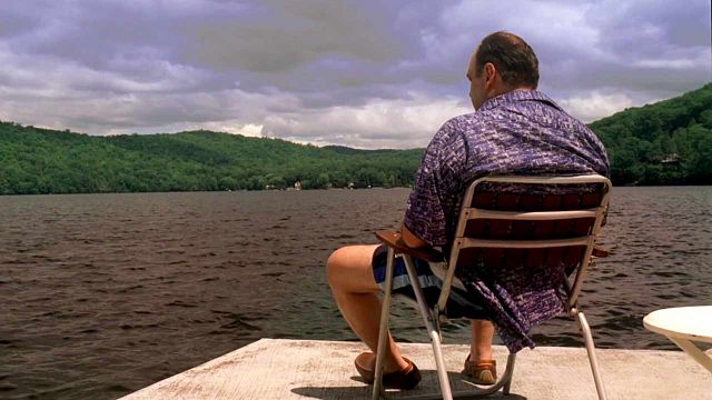 image de la news 6 saisons et 86 épisodes : c'est l'une des meilleures séries de tous les temps et c'est aussi celle que M. Night Shyamalan préfère !