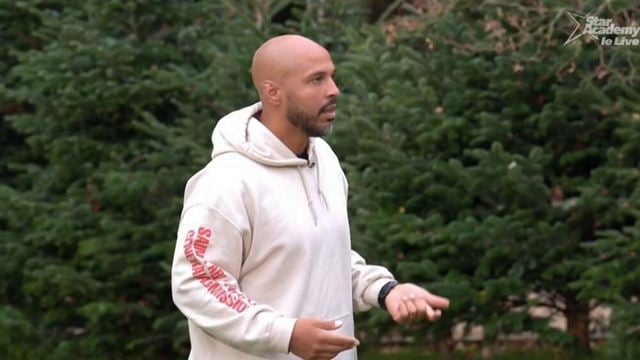 Furieux, Coach Joe (Star Academy) recadre les élèves et annule le cours de sport