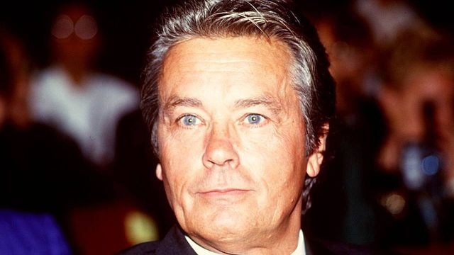 image de la news "J'ai passé un très mauvais moment avec Delon" : ce réalisateur français légendaire et césarisé ne garde pas un bon souvenir du célèbre acteur
