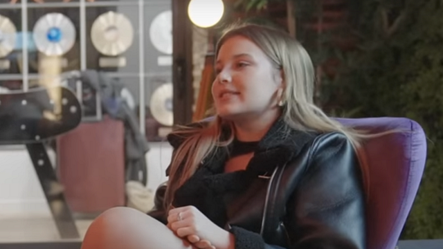 image de la news Carla Lazzari parle du harcèlement qu'elle a subi après son tube Bim Bam Toi