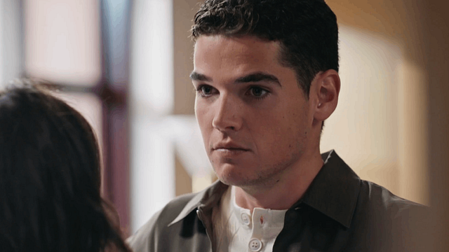 image de la news Demain nous appartient : "C'est pas toi le problème, c'est moi !" ... Gabriel avoue enfin toute la vérité à Soraya