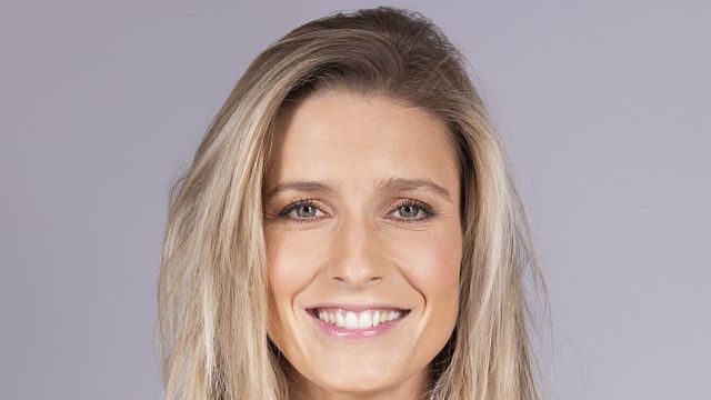 image de la news Qui est la journaliste du 12.45 et du 19.45 de M6 Florence de Soultrait ? Parcours, mariage… toutes les infos