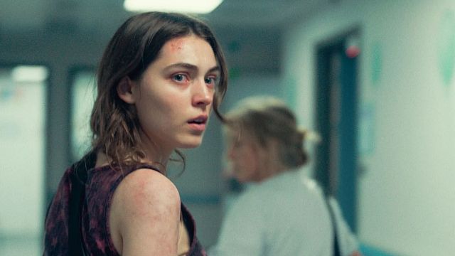 image de la news L'Intérêt d'Adam est-il un bon film ? Que pensent les premiers spectateurs de ce drame avec Léa Drucker et Anamaria Vartolomei ?