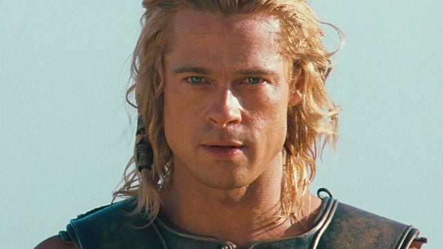 image de la news "Il s'est évanoui" : il y a 21 ans, le célèbre acteur de ce film épique s'est gravement blessé en affrontant Brad Pitt