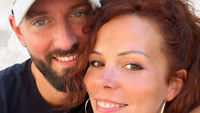 image de la news "Il y en a qui regardent aussi ?, Florian et Alice de Mariés au premier regard sont adeptes d’une émission emblématique !