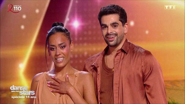 image de la news Danse avec les stars : Amel Bent émue aux larmes pour son retour dans Danse avec les stars