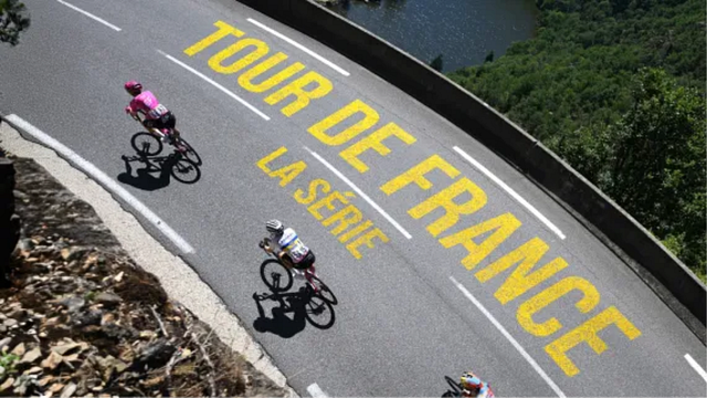 image de la news Après le succès de Netflix, Prime Video et France TV préparent une série sur le Tour de France.. et on a déjà le casting !