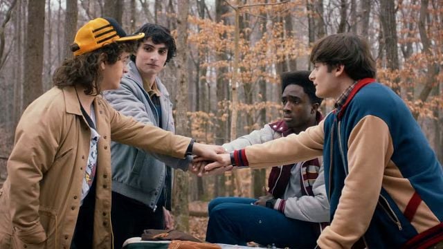 image de la news Stranger Things : Netflix va dévoiler les derniers secrets de la série dans un documentaire événement !