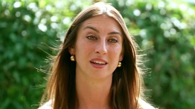 image de la news Mariés au premier regard : “Trop contente du résultat”, Estelle a tout coupé ! Résultat en image