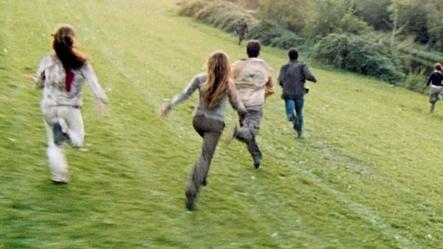 image de la news C'est l'une des scènes d'ouverture de film les plus traumatisantes des années 2000... 20 ans après, elle reste toujours aussi puissante !