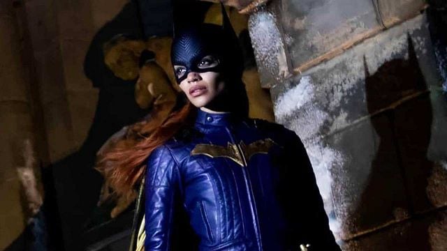 image de la news "C'est bizarre" : cet acteur adoré par les fans de Marvel et DC ne comprend pas l'annulation de la sortie de Batgirl
