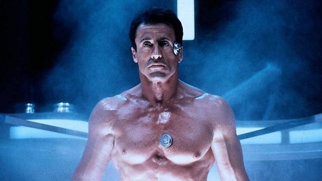 image de la news "J'ai quitté Hollywood" :  30 ans après, les confidences du réalisateur de Demolition Man