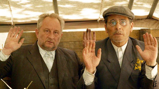 image de la news La Bonne étoile : Benoît Poelvoorde et Pascal Elbé sont dans une comédie historique inspirée de La Vie est belle
