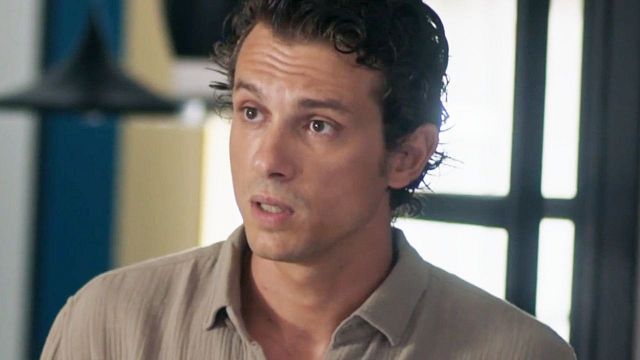 image de la news Demain nous appartient : Roberto Calvet (Charles) quitte-t-il définitivement la série ?