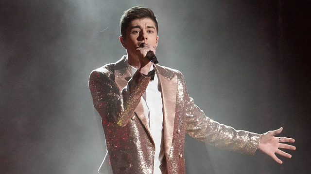 image de la news Comment s’est passé le retour d’Axel (Star Academy) dans son village ?