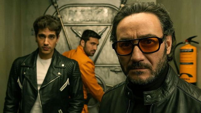 image de la news Vous avez aimé La Casa de Papel ? Son créateur revient avec une série de science-fiction déconseillée aux moins de 16 ans !
