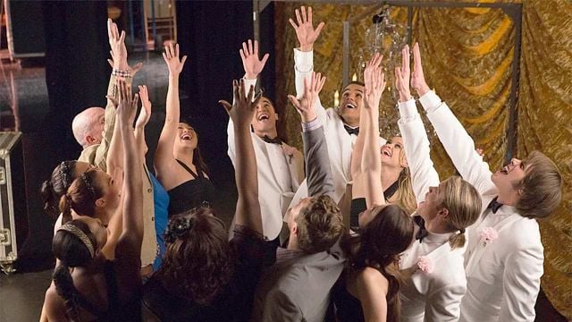 image de la news "J’ai fini d’écrire le scénario" : cette série culte notée 3,7/5 de retour 10 ans après son arrêt ? On ne l'avait pas vu venir