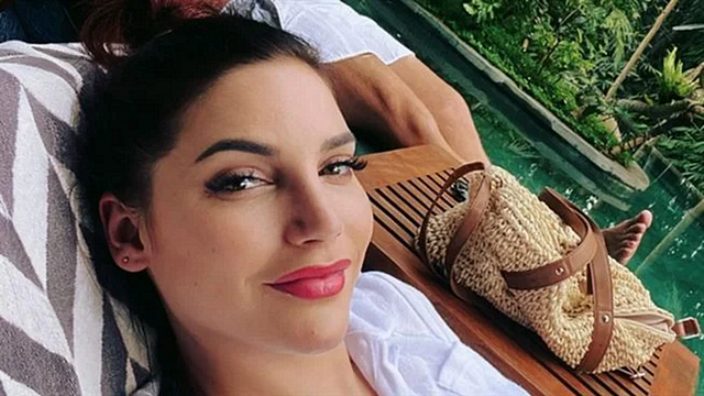 image de la news Ça y est, Nadège Lacroix dévoile le visage de son fils ! Eve Angeli réagit