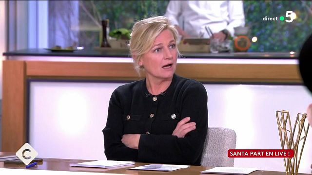 image de la news “Il n’a pas apprécié”, Anne-Elisabeth Lemoine rappelée à l’ordre par Patrick Cohen sur le plateau de C à vous