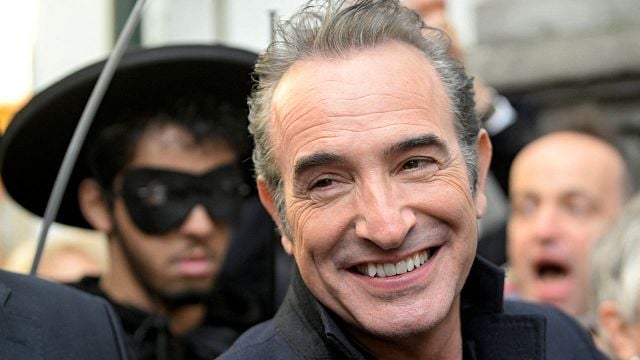 image de la news 63 ans, 113 films... Cette star américaine charismatique remplacera Jean Dujardin dans le remake d'une comédie des années 2010