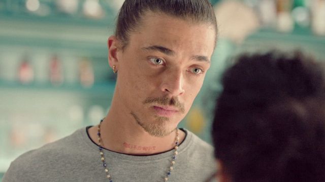 image de la news Plus belle la vie : Baptiste a-t-il raison de se méfier d'Emma ?