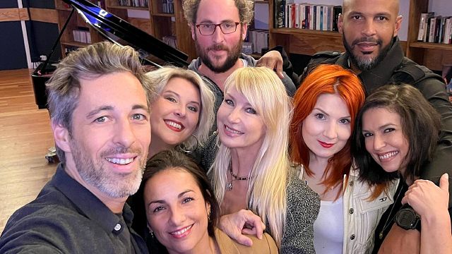 image de la news Adeline Toniutti, Cécile Chaduteau (Star Academy)... Découvrez les salaires des profs (et c'est plus que l'année dernière)