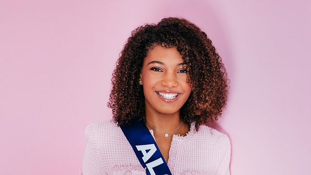 image de la news Miss France 2026 (portrait) : qui est la souriante Julie Decroix, élue Miss Alsace ?