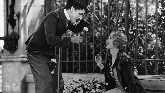 image de la news Oubliez le perfectionnisme absolu de Stanley Kubrick, il avait trouvé son maître avec Chaplin et ses... 342 prises sur ce chef-d'oeuvre