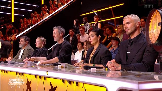 image de la news Star Academy : qui sont les trois élèves nommés durant le prime du samedi 27 décembre 2025 ?