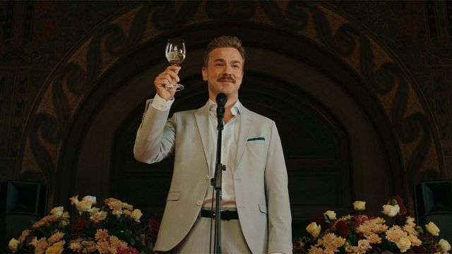 image de la news Peacock : une satire sociale décalée, inspirée d’un phénomène japonais