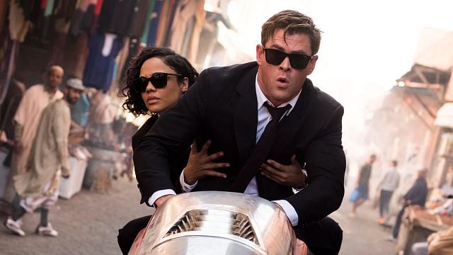 image de la news Ce soir à la télé : quand Chris Hemsworth et Tessa Thompson prennent la relève de Will Smith et Tommy Lee Jones dans cette saga de science-fiction