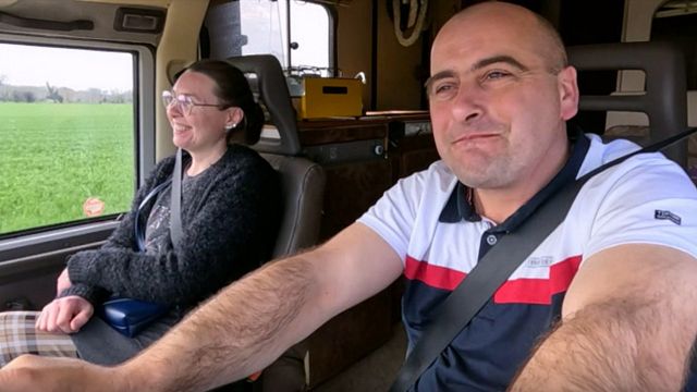 image de la news Entre Véronique et Charles (L'amour est dans le pré), l'heure des déclarations d'amour a sonné (spoiler)