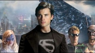 "Smallville": la bande-annonce d"Absolute Justice" et le retour de Martha Kent