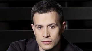 image de la news Freddie Prinze Jr va consulter un "Psych"