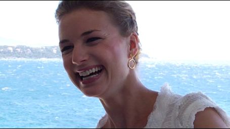 image de la news Emily VanCamp prend sa "Revenge" sur TF1 [INTERVIEW]