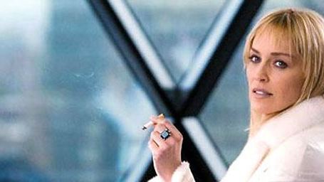 Sharon Stone reçoit "le Prix de la Paix" pour son action contre le sida