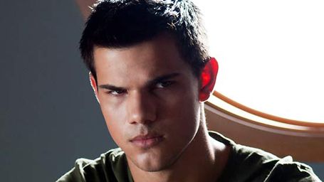 image de la news Taylor Lautner : après "Twilight", il joue dans la comédie anglaise "Cuckoo" !