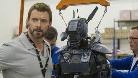 image de la news Chappie : une nouvelle bande-annonce entre Robocop et Wall-E