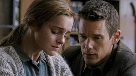 image de la news Bande-annonce Regression : Ethan Hawke et Emma Watson dans le thriller haletant d'Amenábar !
