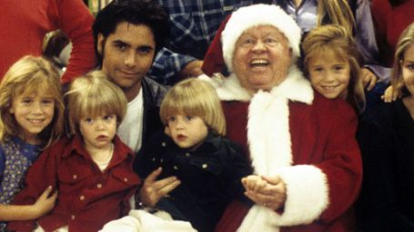 image de la news La Fête à la maison : les jumeaux ont bien grandi ! 1ère photo sur le tournage