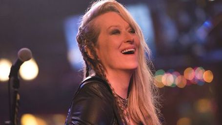 image de la news Ricki and the Flash : Meryl Streep qui apprend la guitare et tourne avec sa fille, création d'un bar... Tout sur le film !
