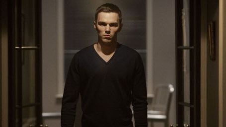 image de la news Extrait Kill Your Friends : Nicholas Hoult est-il sous coke ?