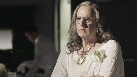 image de la news Transparent saison 2 : Maura en proie au doute dans la bande-annonce