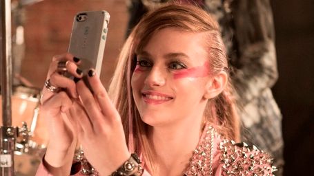 image de la news Qui est Aubrey Peeples, l'héroïne du film musical Jem et les Hologrammes ?