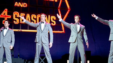 image de la news Jersey Boys ce soir sur Ciné + Premier : adapté d'un musical à succès, l'histoire des Four Seasons... Tout sur le film !