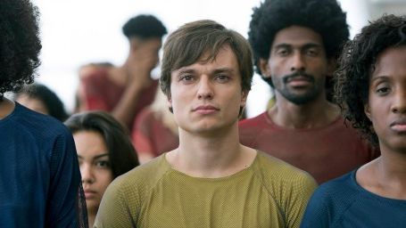 image de la news 3% : Une saison 2 pour la série d’anticipation de Netflix !