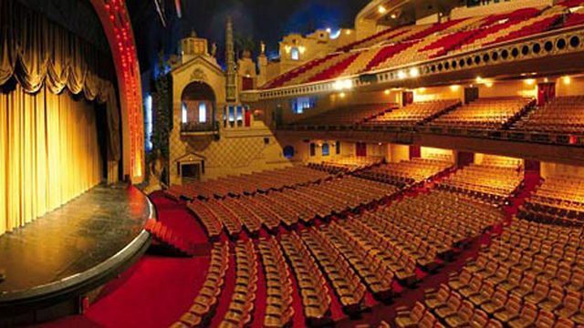 image de la news Le Grand Rex : la vente des fauteuils est annulée au profit d'associations