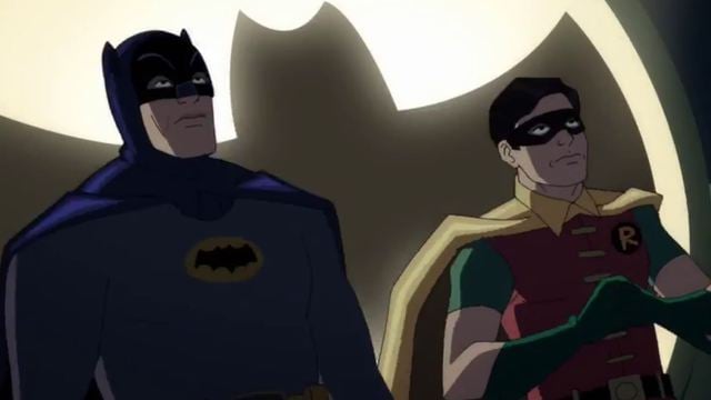 Batman vs Two-Face : le film d'animation avec Adam West dévoile sa bande-annonce colorée