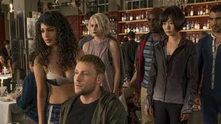 image de la news Sense8 : Quand un site porno propose de produire la saison 3